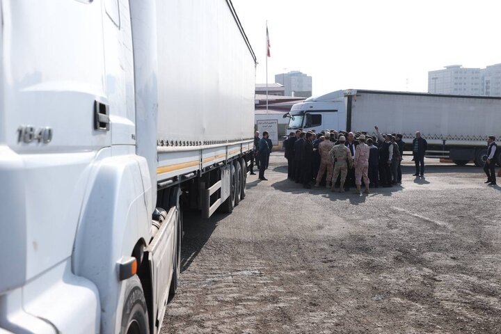 بازدید وزیر اقتصاد از اداره کل گمرک و پایانه مرزی جلفا