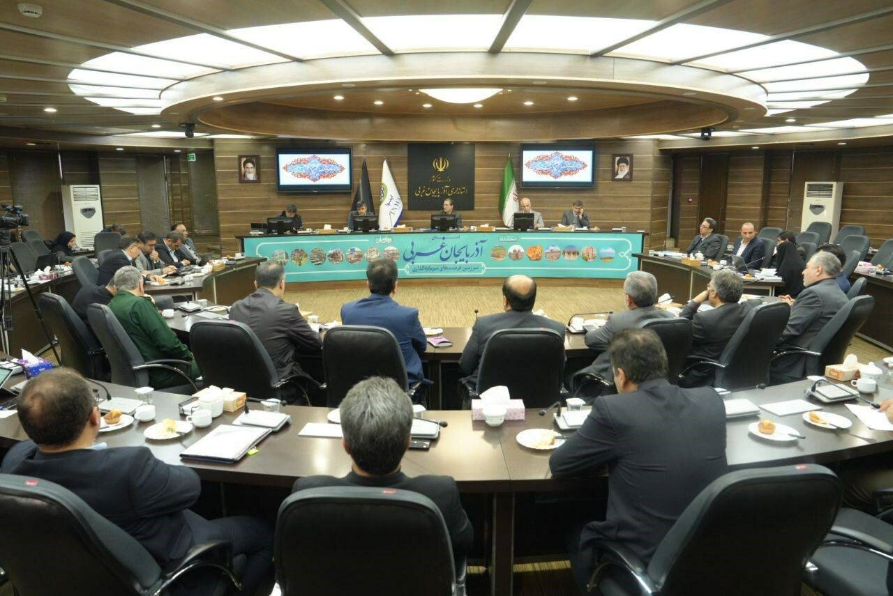 بررسی رویکردهای بودجه‌بندی و طرح‌های توسعه آذربایجان‌غربی