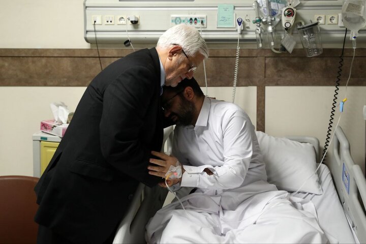 عیادت دکتر عارف از سقاب اصفهانی