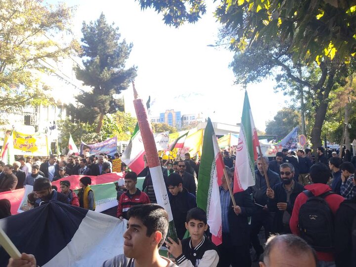 گرامیداشت 13 آبان