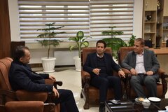 لزوم تشکیل گروه‌های تحقیق و توسعه در بانک‌های استان