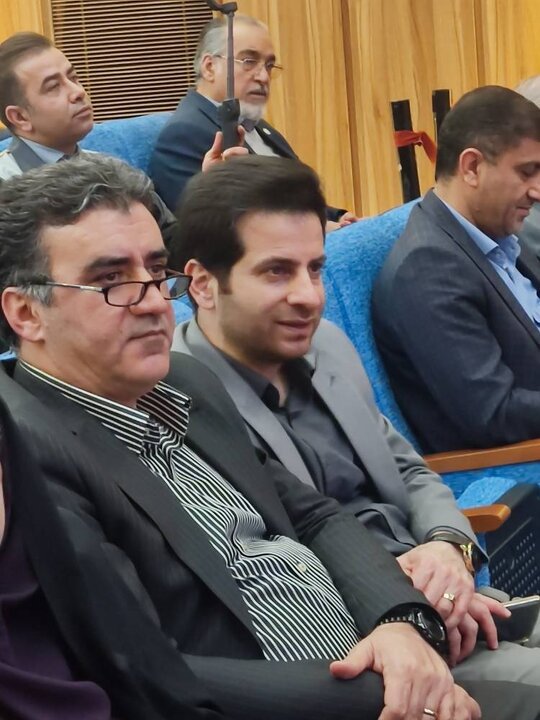 پژوهشگر برتر