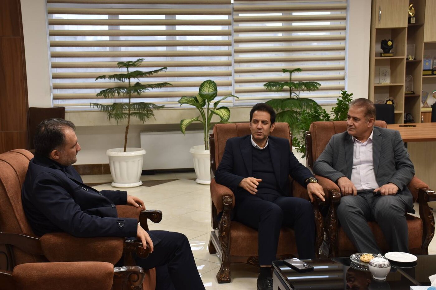 لزوم تشکیل گروه‌های تحقیق و توسعه در بانک‌های استان