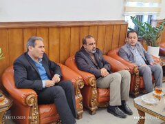 دیدار سرپرست اداره کل امور اقتصادی و دارایی استان فارس با مدیریت شعب بانک قرض الحسنه مهر ایران در استان