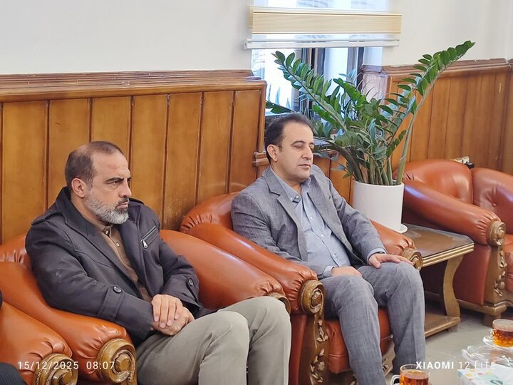 استان فارس- دیدار سرپرست اداره کل با مدیریت شعب بانک قرض الحسنه مهر ایران در استان