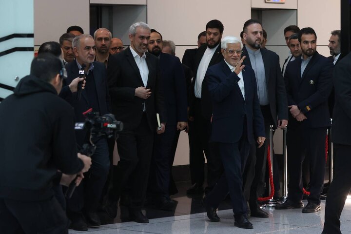 آیین نواختن زنگ معاملات بورس