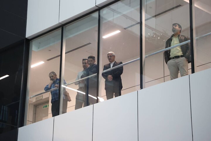 آیین نواختن زنگ معاملات بورس