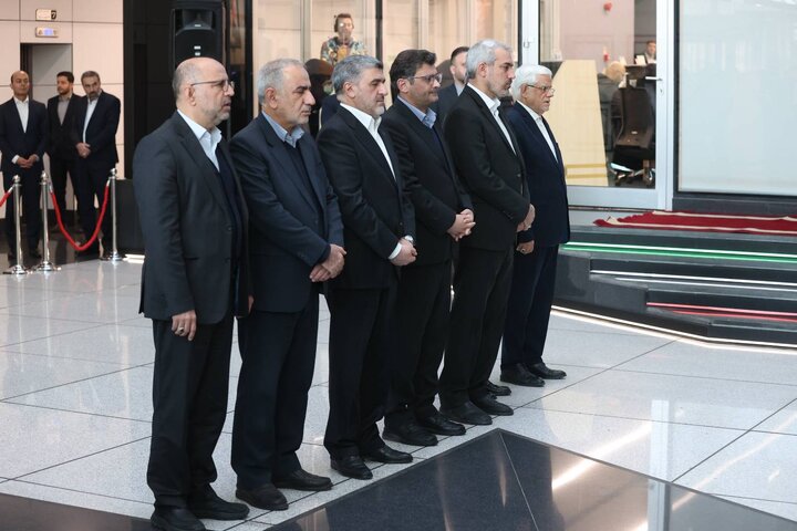 آیین نواختن زنگ معاملات بورس