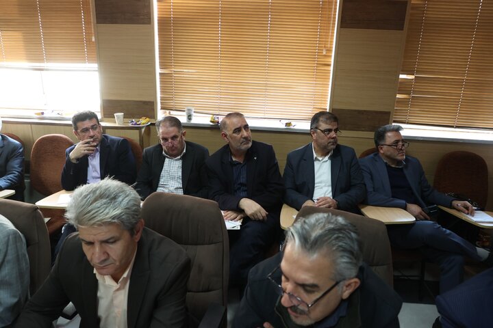 دوره آموزشی هوش مصنوعی و کاربردهای آن، مدرس:جناب آقای دکتر امیر مرادی