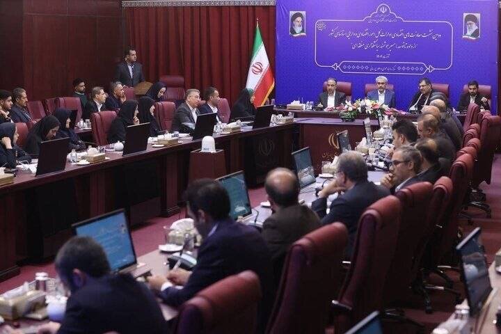 رونمایی از «پایگاه راهبری پایش توسعه منطقه‌ای» در وزارت اقتصاد برای شتاب‌بخشیدن به اجرای پروژه‌ها در کشور