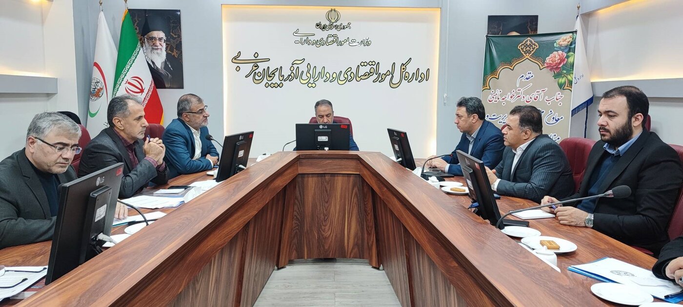 ضرورت اجرای سیاست های ابلاغی با رویکرد خدمت رسانی موثر به فعالان اقتصادی