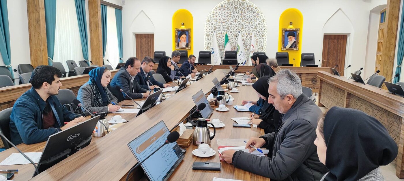 آغاز فرایند واگذاری بسته‌های سرمایه‌گذاری بدون‌نام در آذربایجان‌غربی