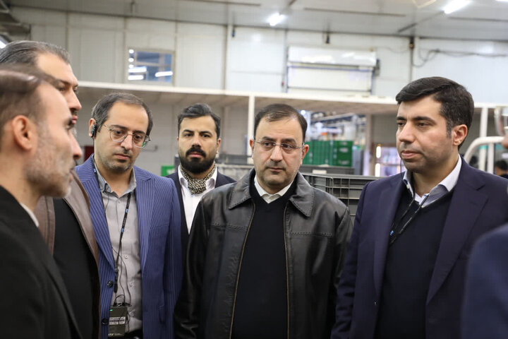 بازدید دکتر حیدری از گروه انتخاب اصفهان