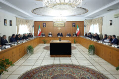 همه دستگاه‌های دولتی در زمینه رفع کاستی‌ها و حل مسائل مردم به‌صورت ویژه تلاش کنند/ قطعاً با جلب رضایتمندی مردم، تلاش‌های دشمنان علیه کشور راه به جایی نخواهد برد