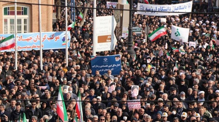 حضور پرشور مجموعه امور اقتصادی و دارایی آذربایجان‌غربی در اجتماع سراسری همبستگی ملی و محکومیت اقدامات تروریستی اخیر