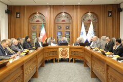 دولت و وزارت اقتصاد برنامه هایی برای حمایت از تولید و صنعت دارد