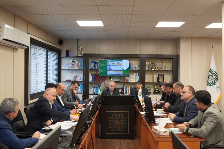 تاکید بر حمایت همه دستگاههای تابعه استانی وزارت امور اقتصادی و دارایی برای جبران خسارات بازار رشت