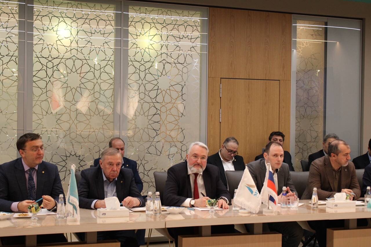 Iran-Russia Business Forum Held to Boost Banking and Cooperation