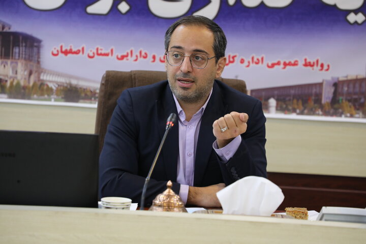 افزون بر ۱۱۴ هزار درخواست مجوز کسب و کار در استان اصفهان ثبت شده است