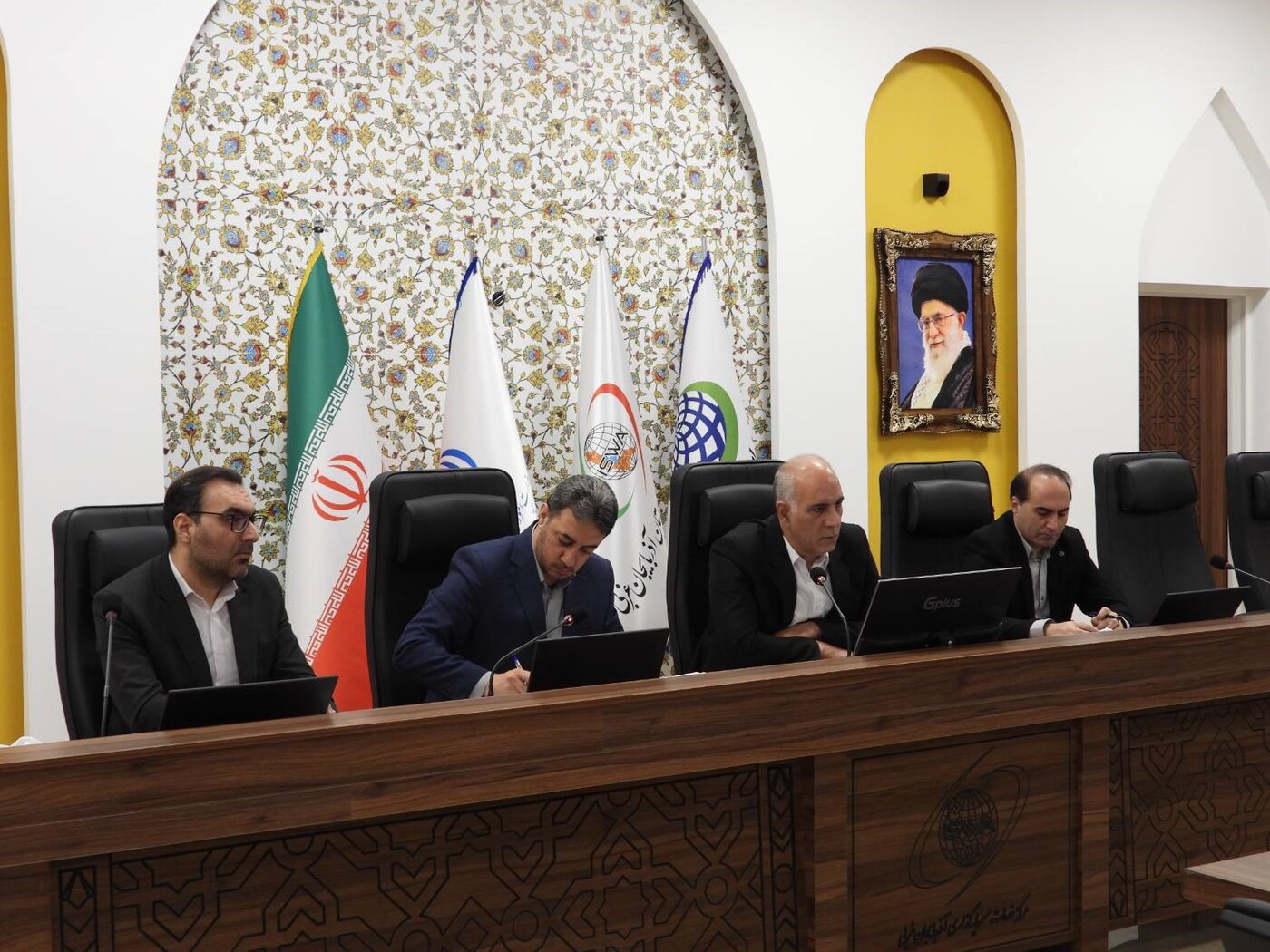 تأمین مالی بیش از 6 هزار میلیارد ریال برای طرح‌های تولیدی و اشتغال‌زایی در آذربایجان‌غربی