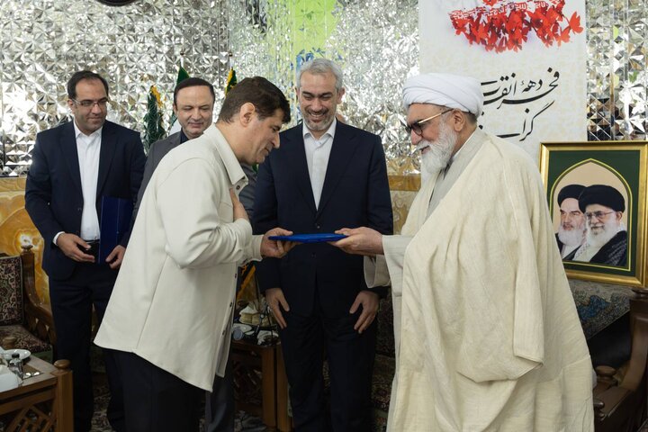 آیین معارفه مدیرعامل و هیأت مدیره منطقه آزاد تجاری-صنعتی سرخس