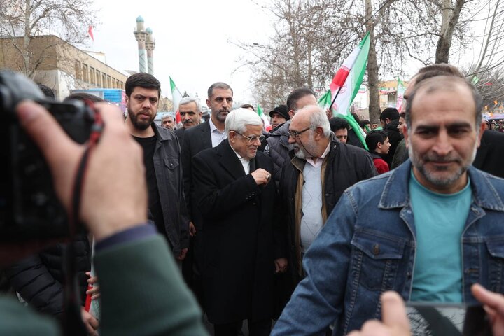 برپایی غرفه های وزارت اقتصاد در مسیر راهپیمایی ۲۲ بهمن