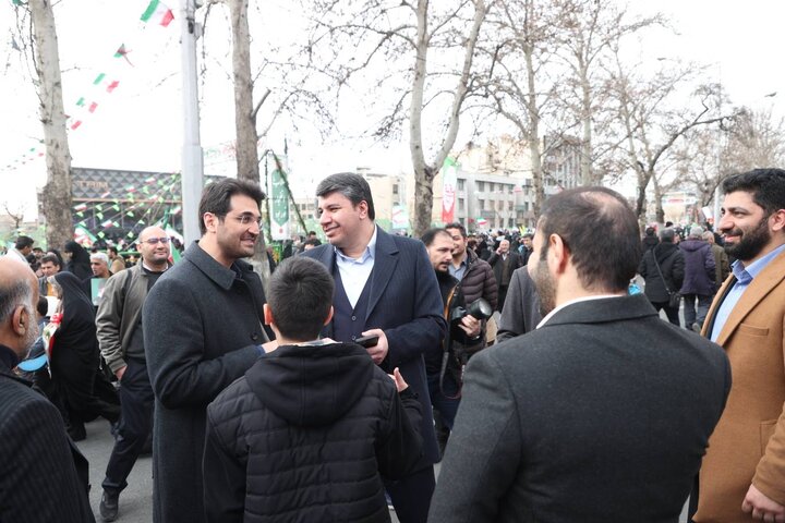 برپایی غرفه های وزارت اقتصاد در مسیر راهپیمایی ۲۲ بهمن