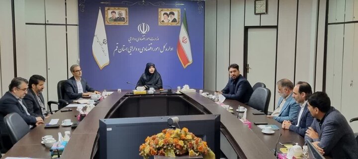 تشکیل میز اقتصاد با موضوع راهکارهای حمایت از مشاغل خانگی برای ارتقاء درآمد و معیشت خانوارهای استان