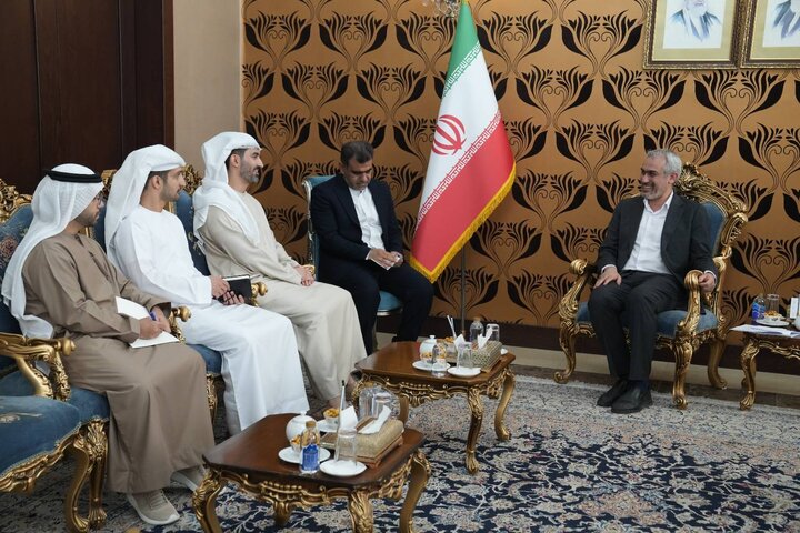 دیدار وزیر اقتصاد با سفیر امارات متحده در ایران