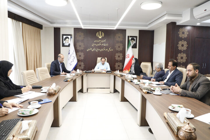 اولین جلسه کارشناسی شناسایی املاک مازاد دستگاههای اجرایی استان اصفهان