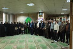 مراسم تجلیل از فعالان نماز