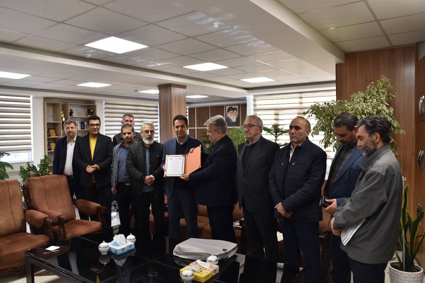 دست توانای کارگران، راهگشای رسیدن به اقتصاد موفق