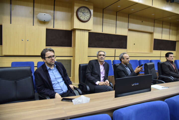 جلسه هم اندیشی