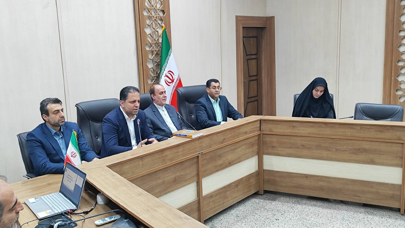جلسه ارزیابی عملکرد بانک‌های همدان با حضور نایب رئیس مجلس و معاون اقتصادی استاندار برگزار شد