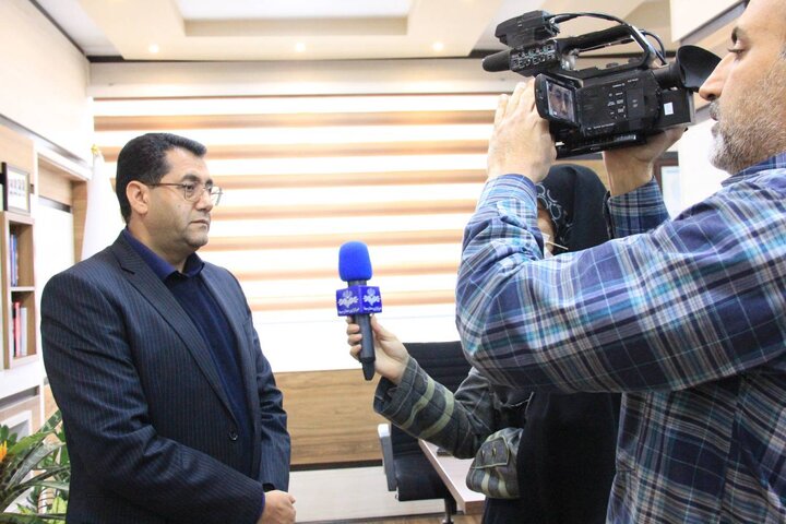 گفتگوی حسن پیمانی نماینده وزیر و مدیرکل امور اقتصادی و دارایی استان همدان با خبرنگار سیمای مرکز همدان