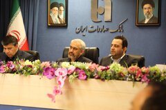 آیین تودیع ومعارفه مدیرعامل بانک صادرات با حضور وزیر اقتصاد برگزار شد