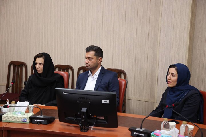 امضای تفاهم نامه همکاری بین وزارت اقتصاد و انجمن فرانچایز ایران