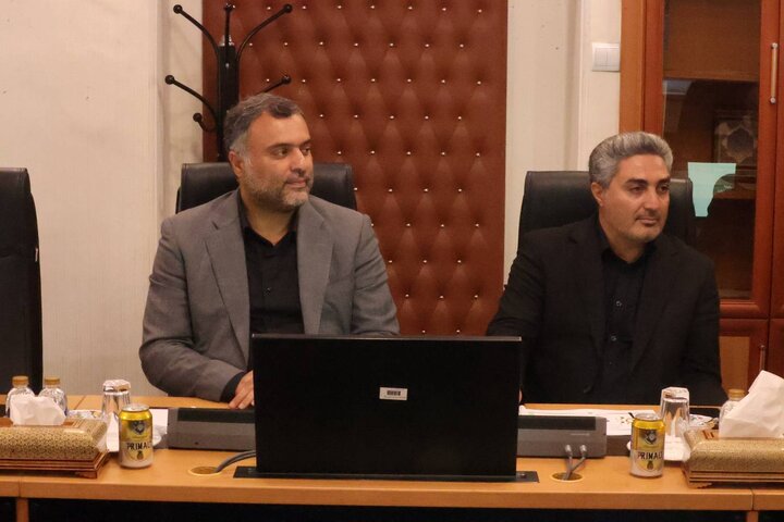 نشست وزیر اقتصاد با اعضای کمیسیون اقتصادی مجلس