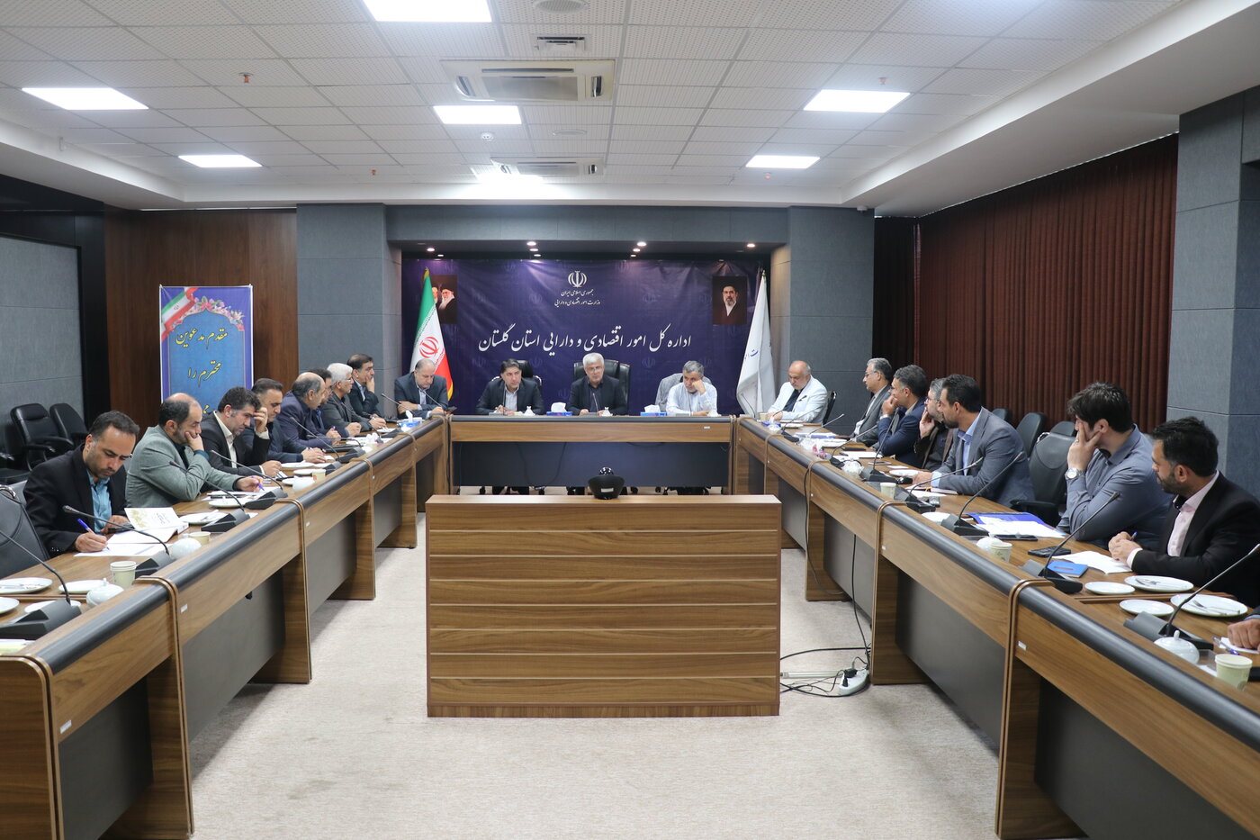 ضرب‌الاجل استانداری گلستان برای تعیین تکلیف تسهیلات سفر رئیس‌جمهور/ تأکید بر اهلیت‌سنجی متقاضیان و پیشرفت فیزیکی طرح‌ها