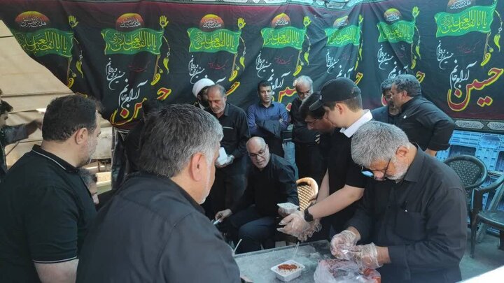 قابی مانا و ماندگار از میزبانی مدیران دستگاه‌های تابعه وزارت اقتصاد با پذیرایی ناهار از مسافران