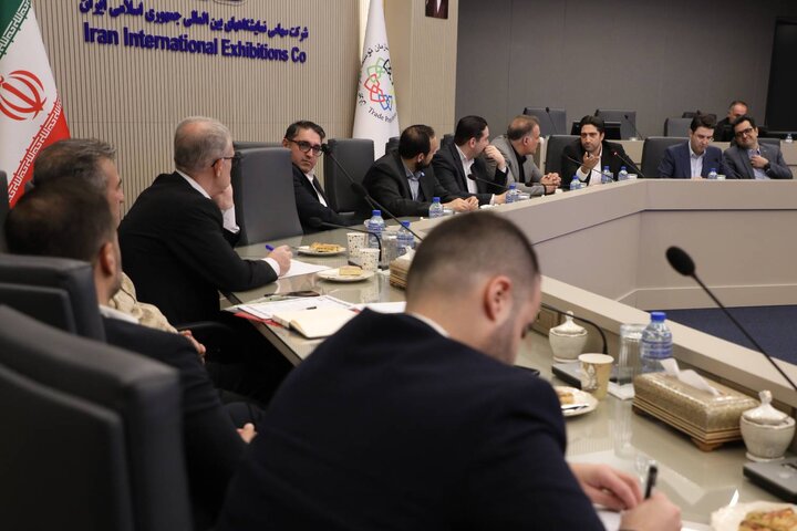اولین جلسه شورای سیاست گذاری «هجدهمین نمایشگاه بین المللی نظام مالی، سرمایه گذاری و زیرساخت های دیجیتال»