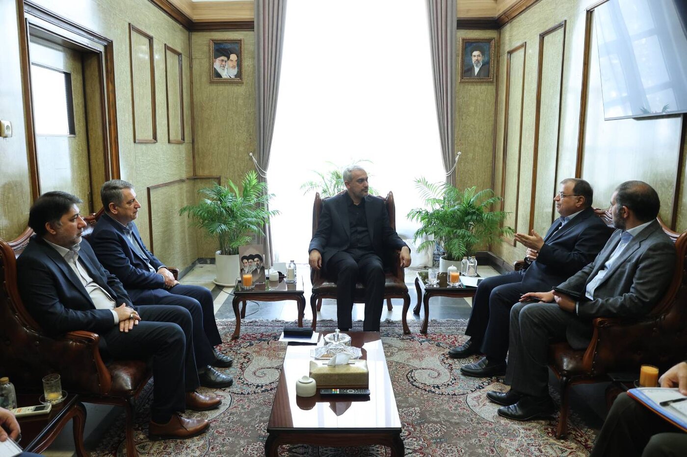 دیدار دکتر مدنی زاده با استاندار گلستان