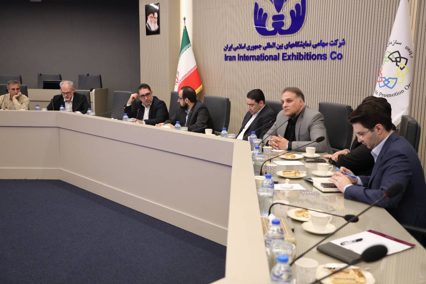 اولین جلسه شورای سیاست گذاری «هجدهمین نمایشگاه بین المللی نظام مالی، سرمایه گذاری و زیرساخت های دیجیتال»