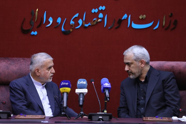 آیین امضای تفاهم نامه بین وزارت اقتصاد و وزارت میراث فرهنگی