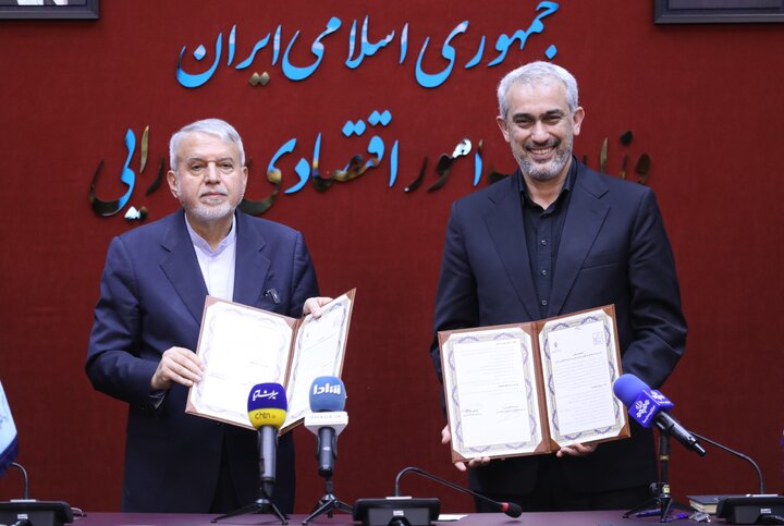 آیین امضای تفاهم نامه بین وزارت اقتصاد و وزارت میراث فرهنگی