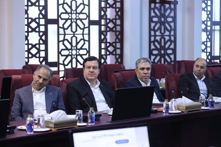 نشست تسهیل تأمین مالی و سرمایه‌گذاری پروژه‌های اولویت‌دار کشور