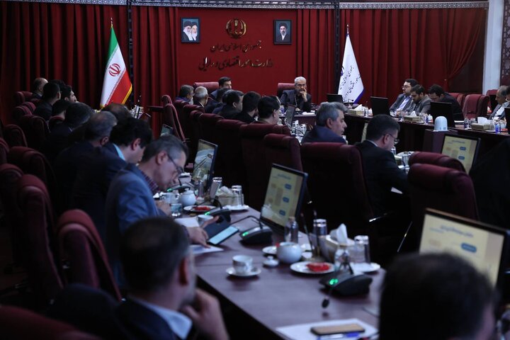 نشست تسهیل تأمین مالی و سرمایه‌گذاری پروژه‌های اولویت‌دار کشور