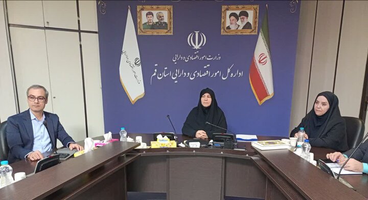 آلبوم تصویری آیین ابلاغ احکام سرپرستان گروه‌های تخصصی واحدهای معاونت های نظارت و مالی و اقتصادی