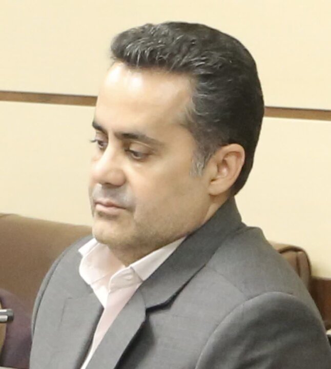 مدیر کل اموال تملیکی استان یزد: ۴۵ هزار ثوب پوشاک تملیکی با نظارت مراجع ذیصلاح، در مناطق محروم بین نیازمندان توزیع شد