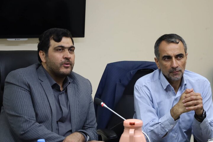 بازدید نماینده وزیر و مدیرکل امور اقتصادی و دارایی خراسان رضوی از خط 3 قطار شهری مشهد